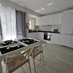 Apartamento King's Village *