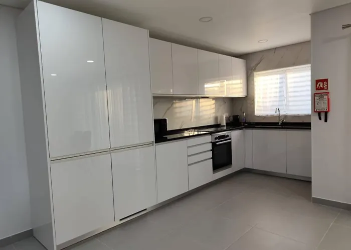 King's Village * البوفيرا