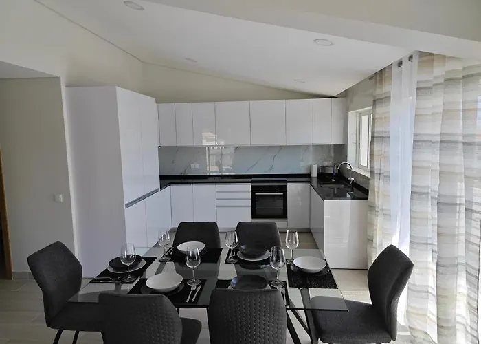 King's Village شقة البوفيرا